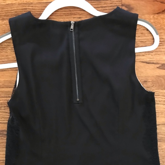 Ann Taylor sleeveless blouse - Picture 3 of 6